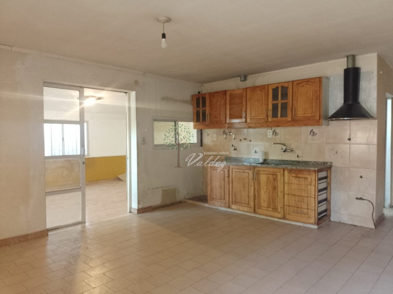 Casa a la Venta en B° Empleado de Comercio 2