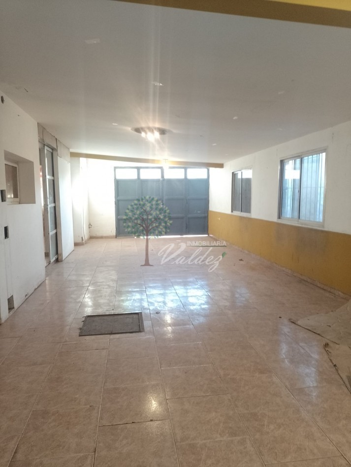 Casa a la Venta en B° Empleado de Comercio 2