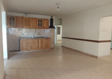 Casa a la Venta en B° Empleado de Comercio 2