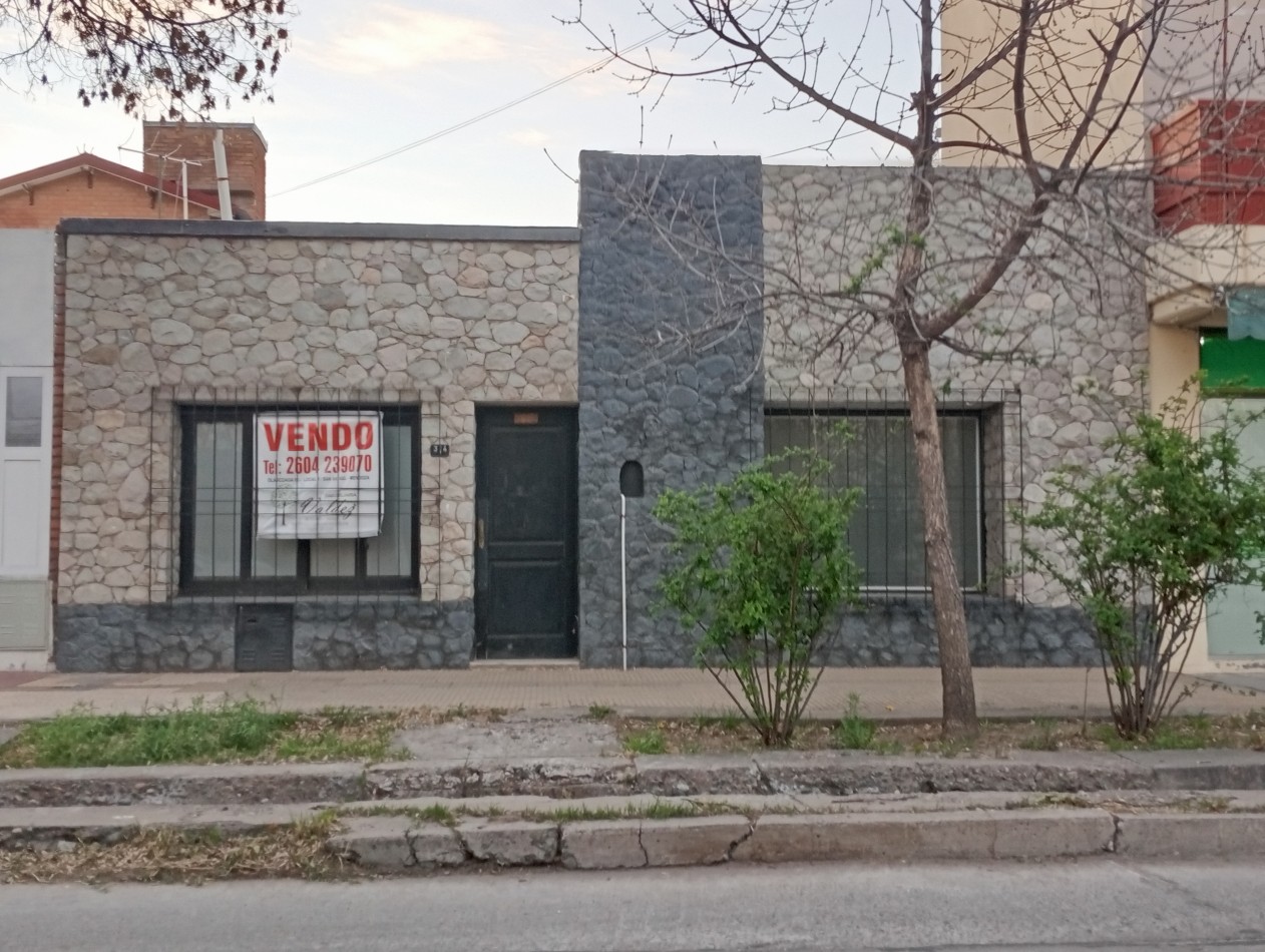 Casa a la Venta "Zona Tribunales"
