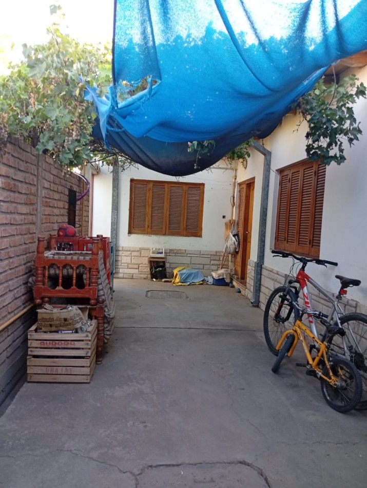 Gran Oportunidad de Inversion en Esquina con Posibilidad de Desarrollo